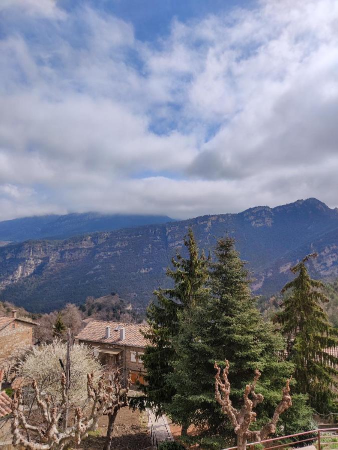 Acogedor Apartamento Entre Montanas Sant Corneli Exteriér fotografie