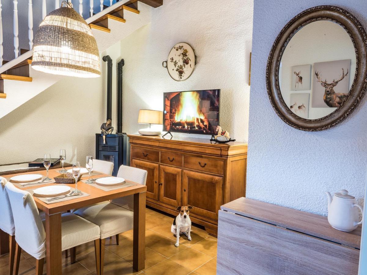 Acogedor Apartamento Entre Montanas Sant Corneli Exteriér fotografie